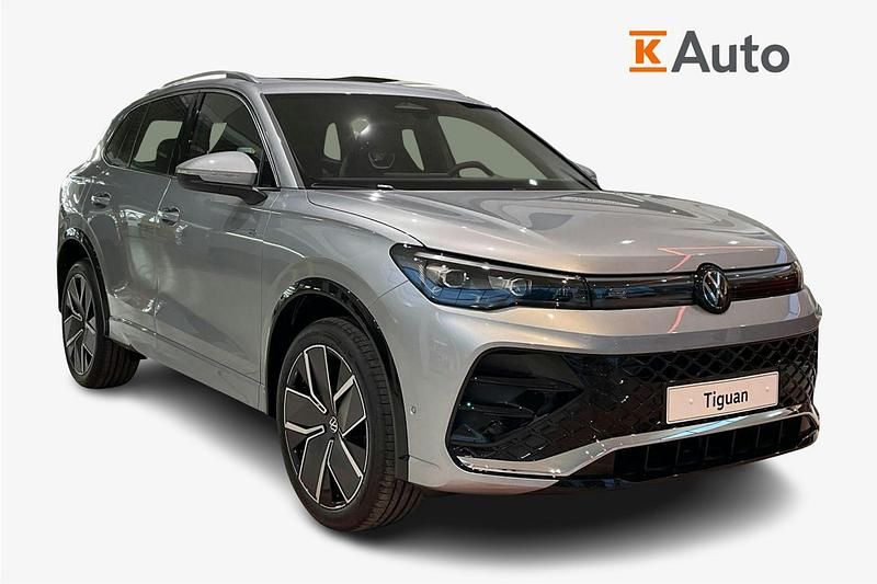 Uusi VW Tiguan R-line Edition 201 HP (147 kW) 2026 Harmaa Katumaasturi