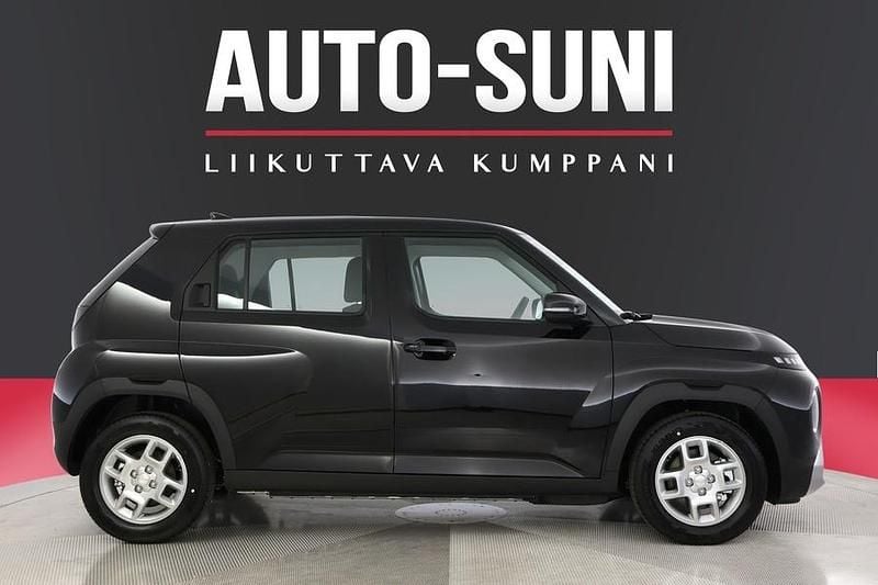 Uusi Hyundai Inster 85 kW (116 HP) 2025 Musta Viistoperä