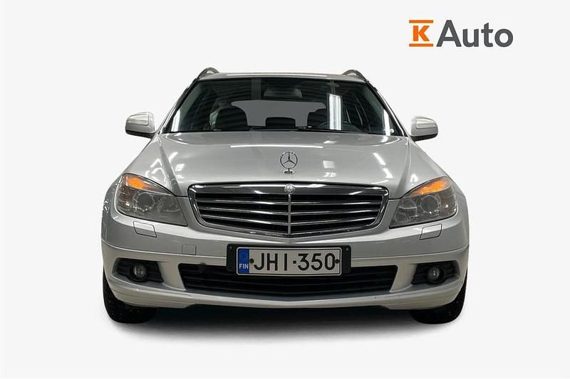 Käytetty Mercedes C180 156 HP (114 kW) 2008 Hopea Farmari