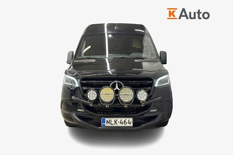 Käytetty Mercedes Sprinter 188 HP (138 kW) 2018 Met. musta Van