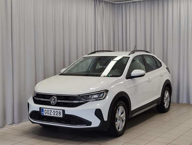 Valkoinen Käytetty 2022 VW Taigo Business Katumaasturi | 20 900 € - Kuva 1/4