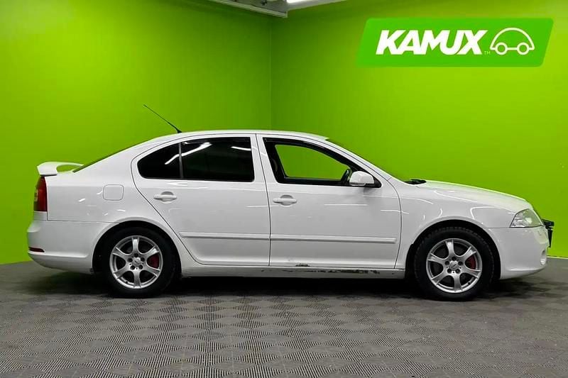 Käytetty Skoda Octavia 170 HP (125 kW) 2008 Valkoinen Sedan