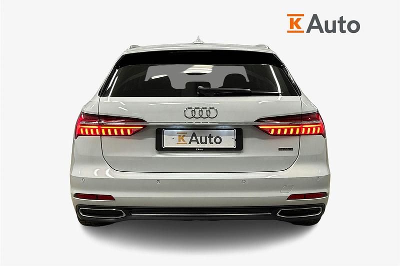 Käytetty Audi A6 Business 299 HP (219 kW) 2023 Valkoinen Farmari