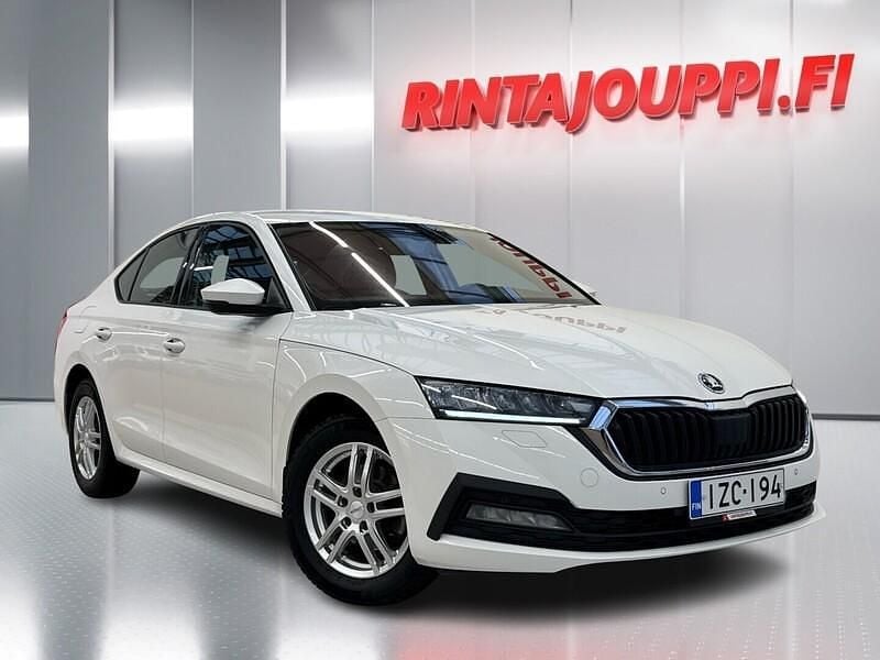 Käytetty Skoda Octavia Ambition 150 HP (110 kW) 2021 Sedan
