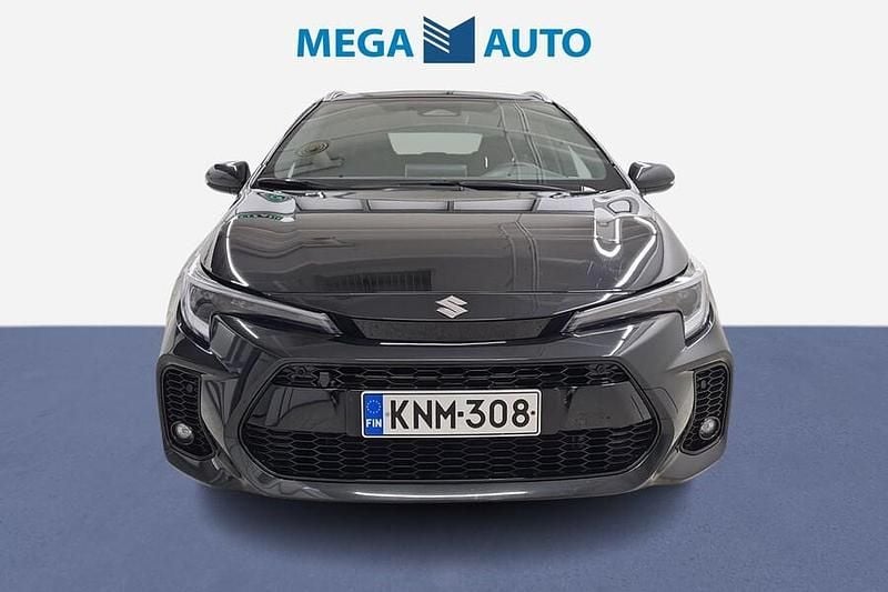 Käytetty Suzuki Swace GLX 122 HP (89 kW) 2023 Musta Farmari