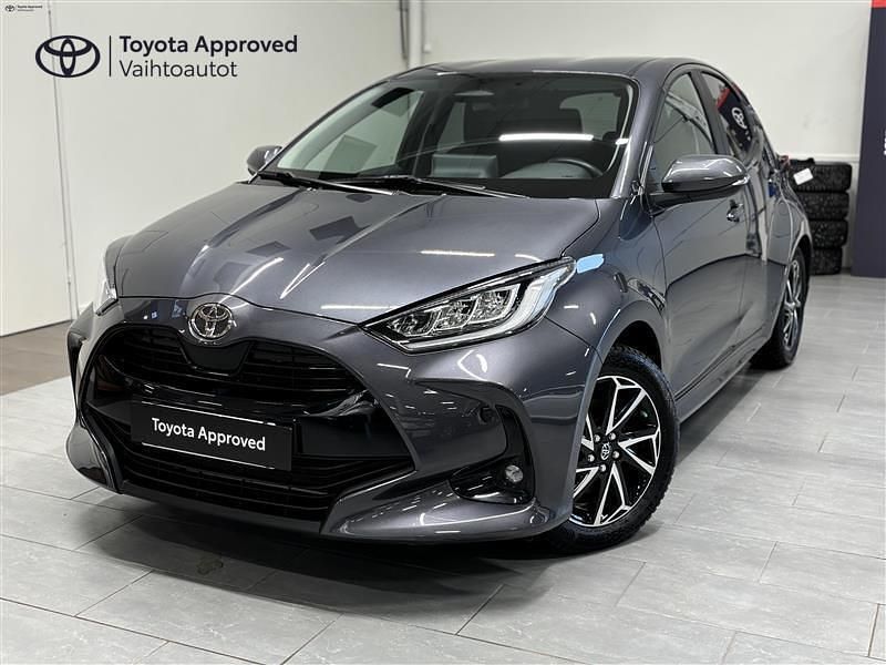 Käytetty 2024 Toyota Yaris Hybrid Plus Viistoperä | 24 950 € (Perustarjous) - Kuva 1/4
