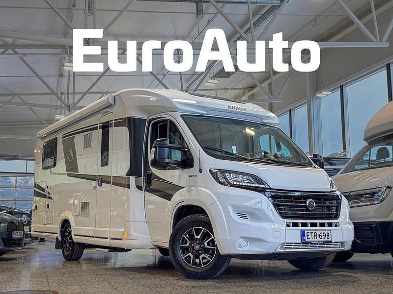 Valkoinen Käytetty 2021 Knaus SKY TI Van | 69 890 € - Kuva 1/4