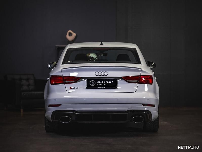Käytetty Audi RS3 400 HP (294 kW) 2019 Sedan