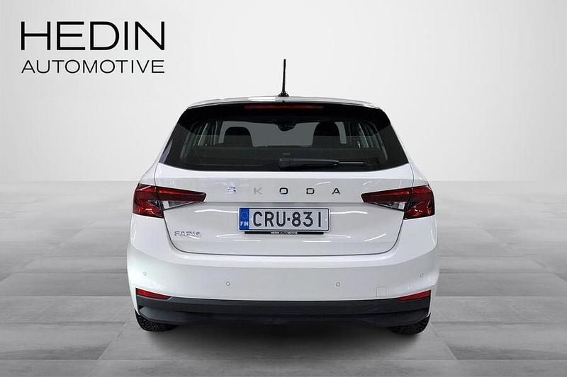 Käytetty Skoda Fabia Essence 95 HP (69 kW) 2024 Valkoinen Viistoperä