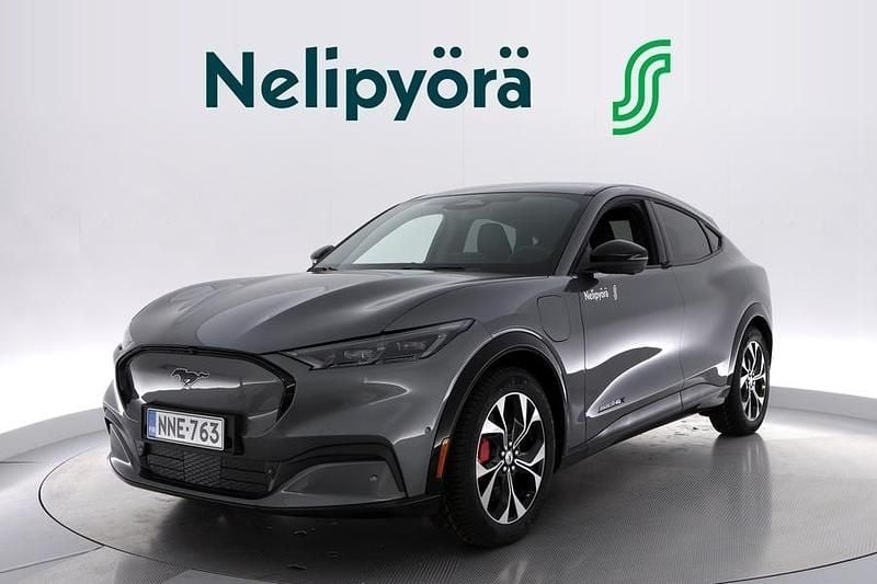 Käytetty Ford Mustang Mach-E Premium 275 kW (375 HP) 2023 Harmaa Katumaasturi
