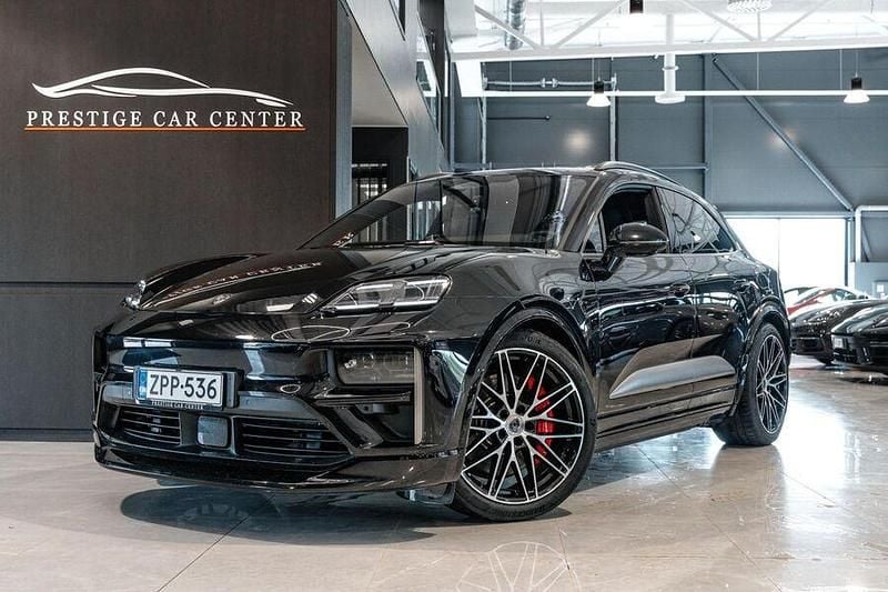 Käytetty 2024 Porsche Macan Turbo Katumaasturi | 124 900 € - Kuva 1/4