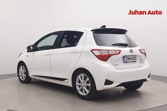 Käytetty Toyota Yaris Sport 99 HP (72 kW) 2019 Valkoinen Viistoperä
