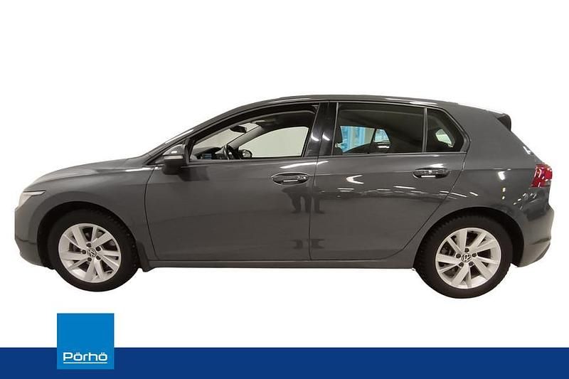 Käytetty VW Golf VIII Edition 150 HP (110 kW) 2020 Harmaa Viistoperä