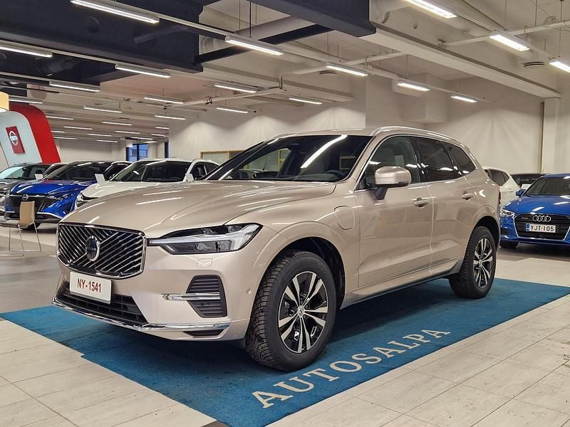 Uusi 2026 Volvo XC60 Plus Katumaasturi | 64 900 € - Kuva 1/4