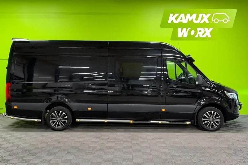 Käytetty Mercedes Sprinter 190 HP (139 kW) 2019 Musta Van