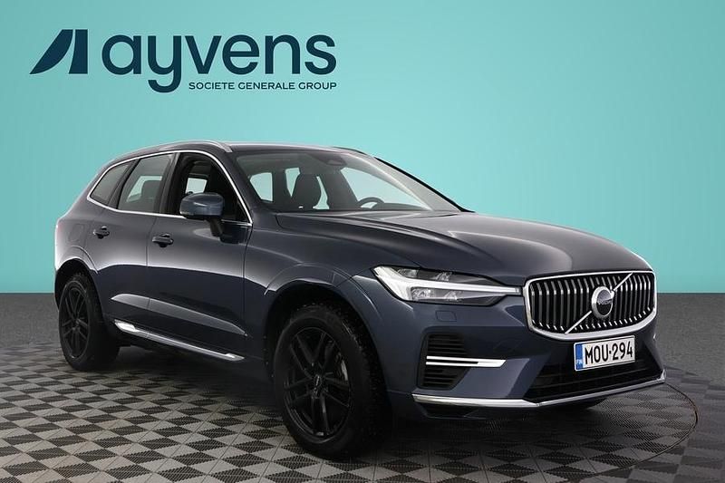 Käytetty Volvo XC60 Plus 350 HP (257 kW) 2022 Sininen Katumaasturi