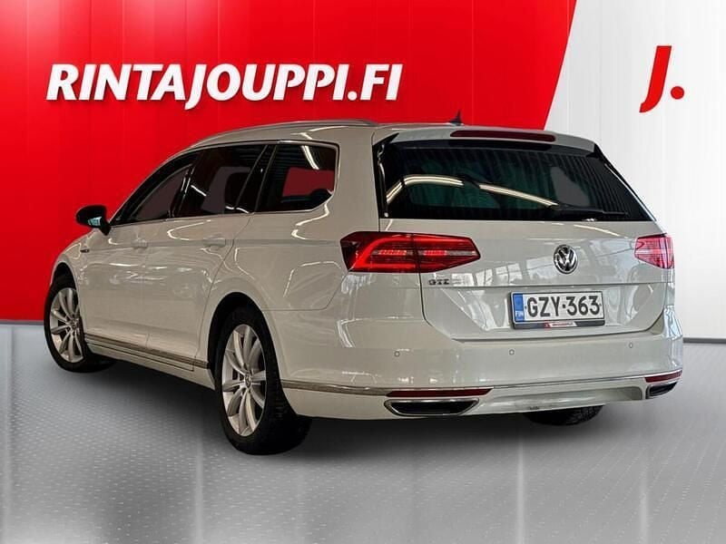 Käytetty VW Passat GTE 218 HP (160 kW) 2018 Valkoinen Farmari