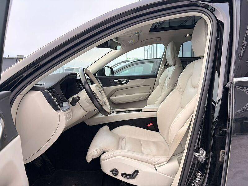 Käytetty Volvo XC60 Business Edition 303 HP (222 kW) 2019 Katumaasturi