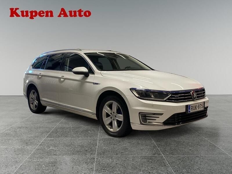 Käytetty VW Passat GTE 218 HP (160 kW) 2017 Farmari