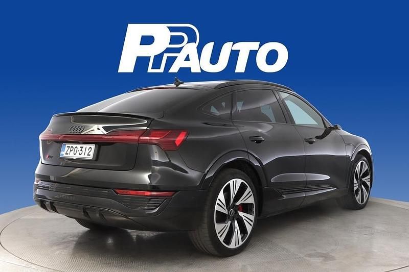 Käytetty Audi e-tron Sportback S-Line 300 kW (408 HP) 2024 Musta Katumaasturi