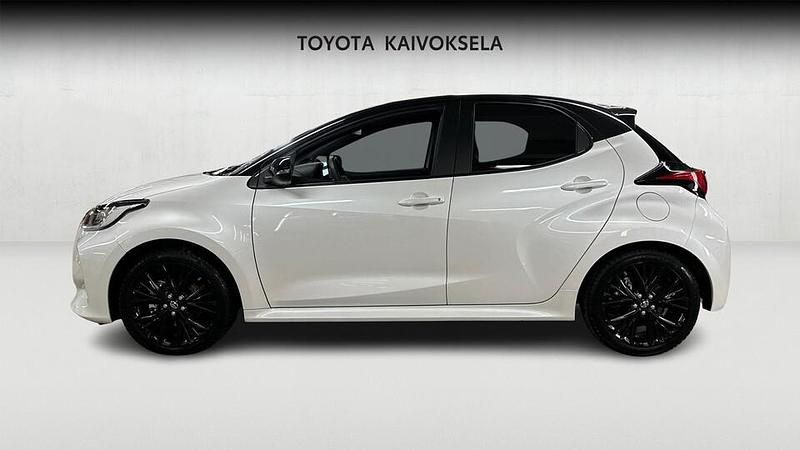 Uusi Toyota Yaris Hybrid Sport 131 HP (96 kW) 2025 Valkoinen Viistoperä