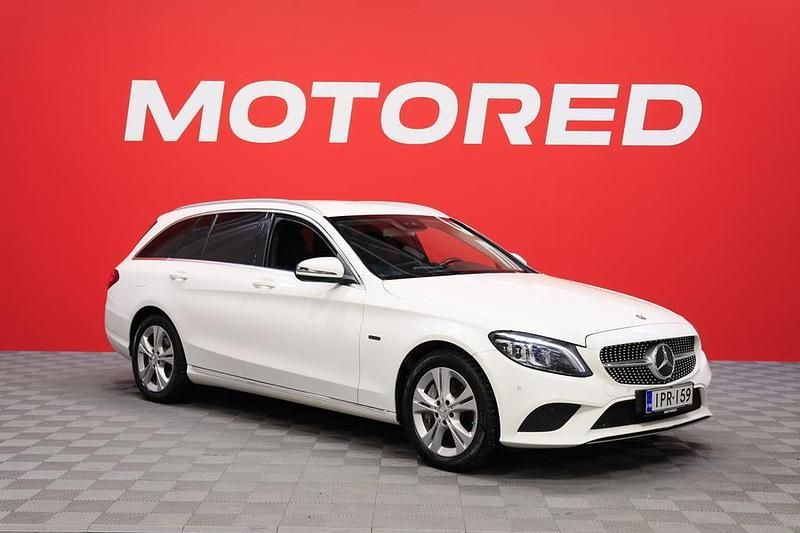 Käytetty 2020 Mercedes C300e Avantgarde Edition Farmari | 18 690 € (Perustarjous) - Kuva 1/3