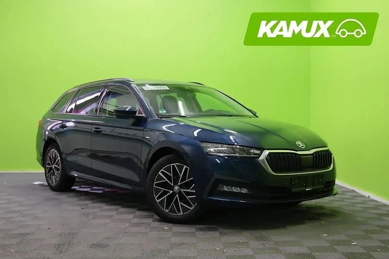 Käytetty Skoda Octavia Clever 150 HP (110 kW) 2021 Sininen Farmari