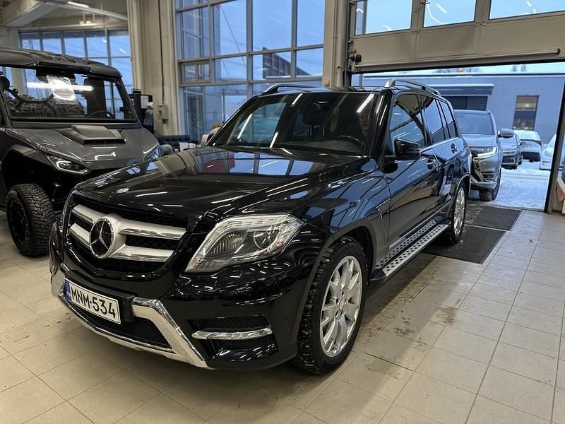 Käytetty Mercedes GLK350 AMG 265 HP (194 kW) 2013 Katumaasturi