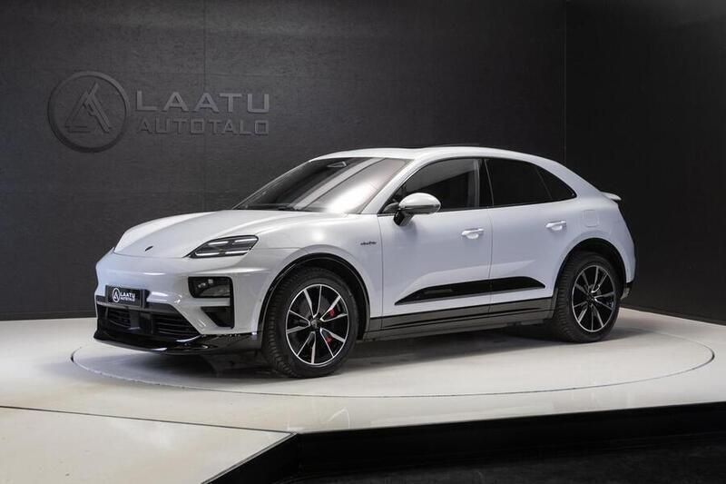 Käytetty 2024 Porsche Macan Turbo Sport Katumaasturi | 129 990 € - Kuva 1/4
