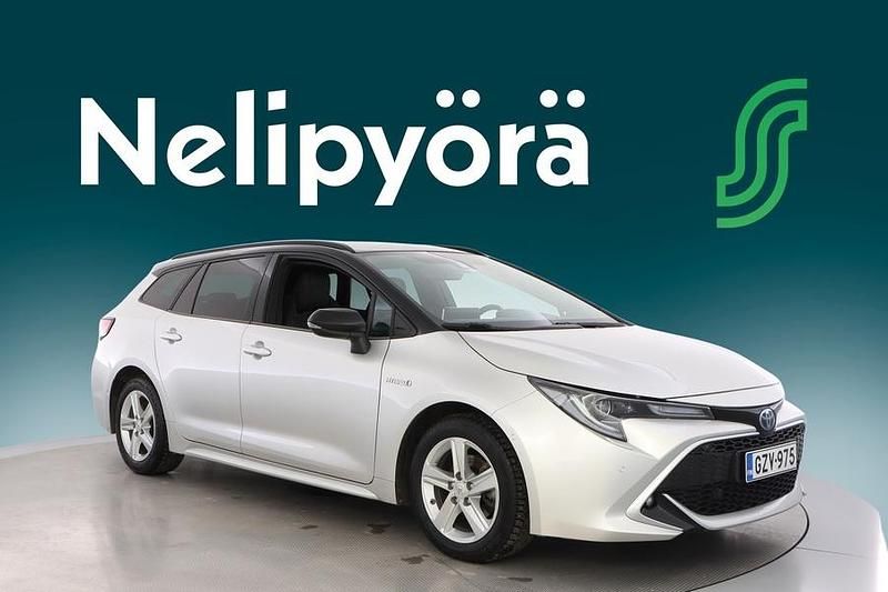 Käytetty Toyota Corolla Style 122 HP (89 kW) 2021 Harmaa Farmari