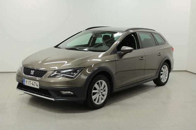 Käytetty Seat Leon X-Perience 4Drive 180 HP (132 kW) 2015 Farmari