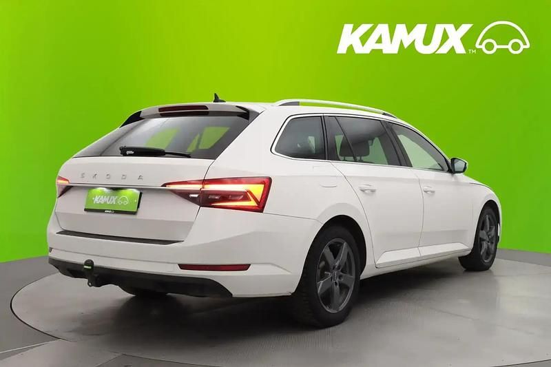 Käytetty Skoda Superb Style 200 HP (147 kW) 2021 Valkoinen Farmari