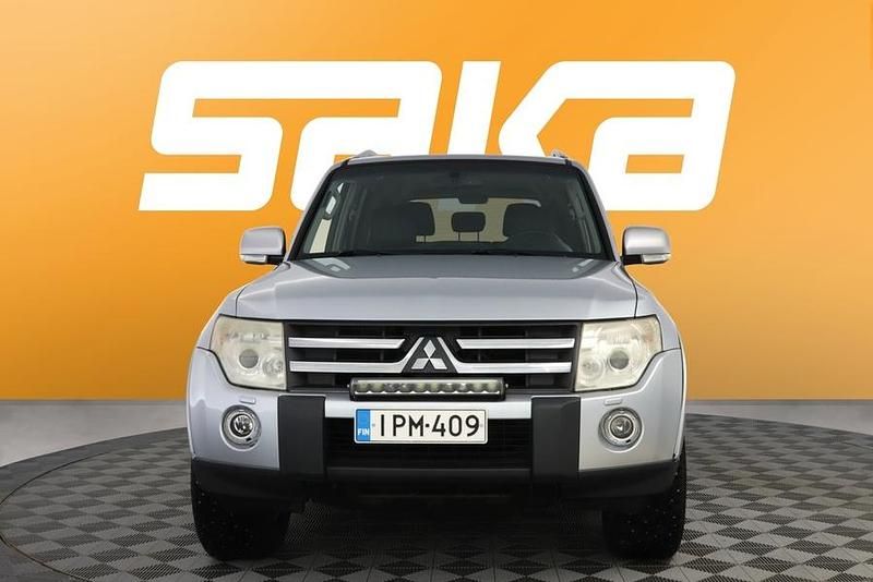 Käytetty Mitsubishi Pajero 170 HP (125 kW) 2007 Katumaasturi