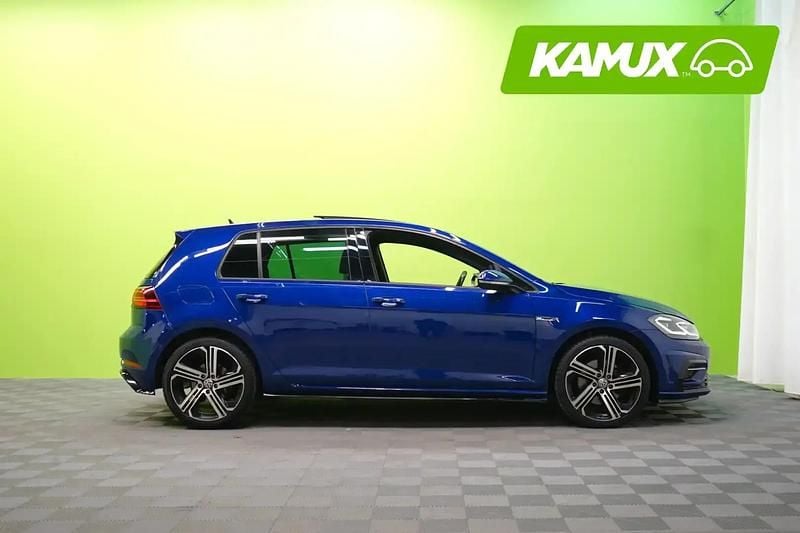 Käytetty VW Golf VII R-line 150 HP (110 kW) 2020 Sininen Sedan