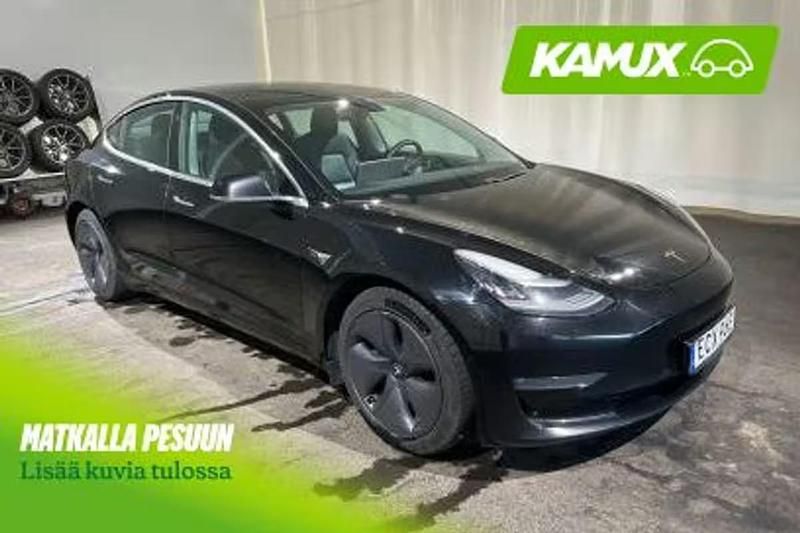 Musta Käytetty 2020 Tesla Model 3 Sedan | 22 480 € (Perustarjous) - Kuva 1/4