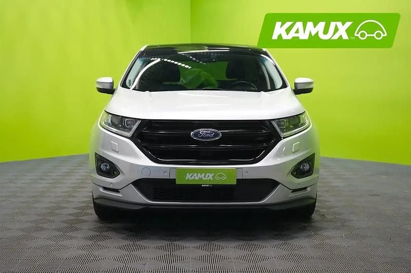Käytetty Ford Edge Sport 209 HP (153 kW) 2016 Hopea / harmaa Katumaasturi