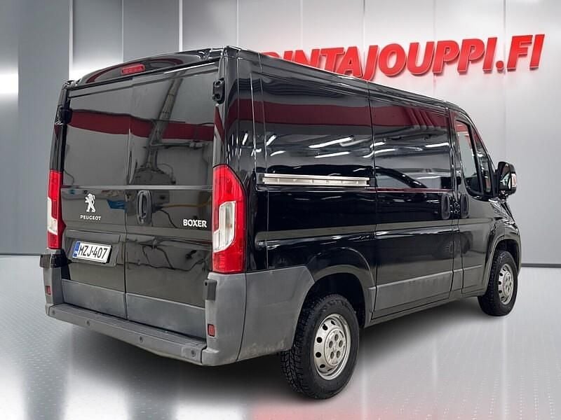 Käytetty Peugeot Boxer 131 HP (96 kW) 2015 Van