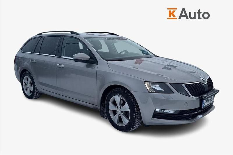Käytetty Skoda Octavia Ambition 150 HP (110 kW) 2017 Ruskea (beige) Farmari