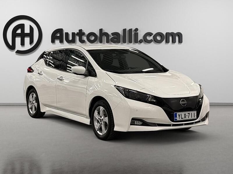Käytetty 2023 Nissan Leaf 360º Viistoperä | 17 990 € (Perustarjous) - Kuva 1/4