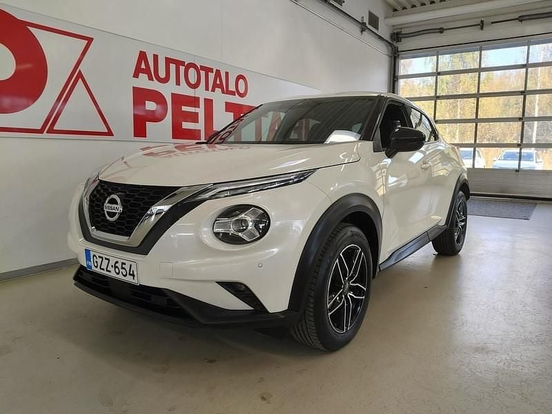 Valkoinen Käytetty 2023 Nissan Juke N-Connecta Katumaasturi | 21 890 € (Perustarjous) - Kuva 1/4