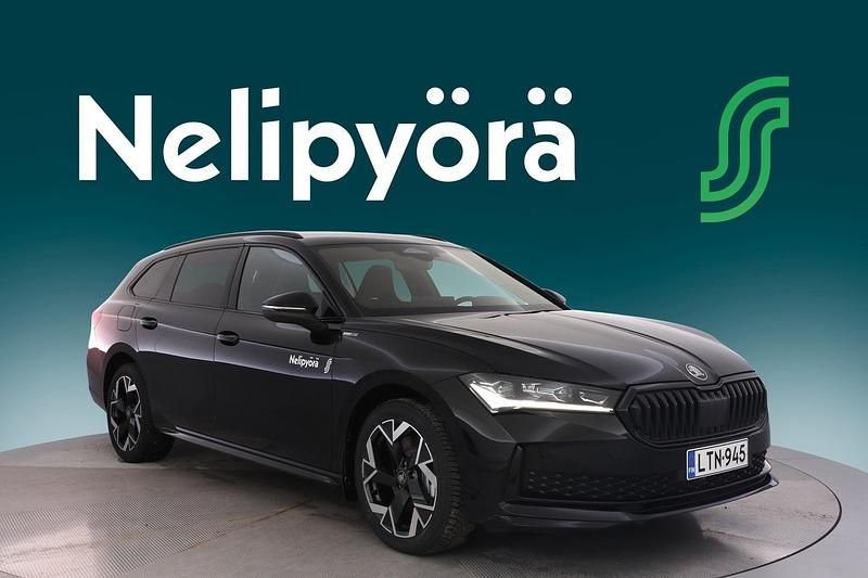 Käytetty Skoda Superb SportLine 2026 Farmari