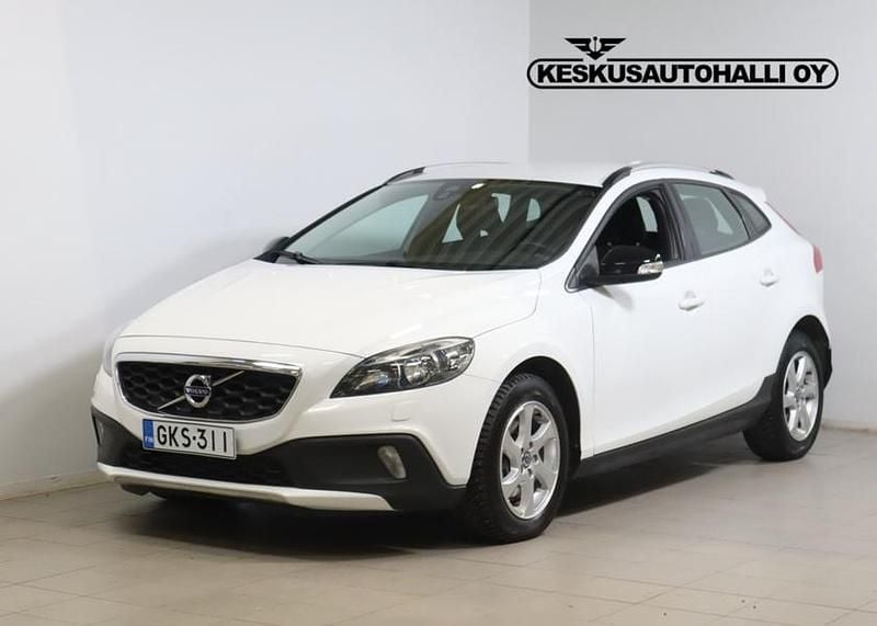 Valkoinen Käytetty 2013 Volvo V40 Kinetic Viistoperä | 17 900 € (Perustarjous) - Kuva 1/4