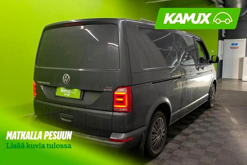 Käytetty VW T6 204 HP (150 kW) 2018 Hopea / harmaa Van
