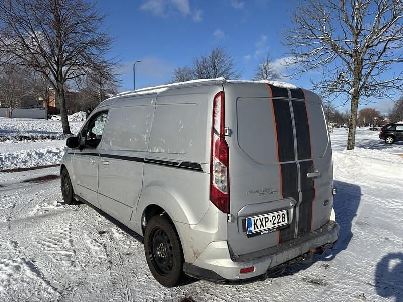 Käytetty Ford Transit Sport 120 HP (88 kW) 2022 Van