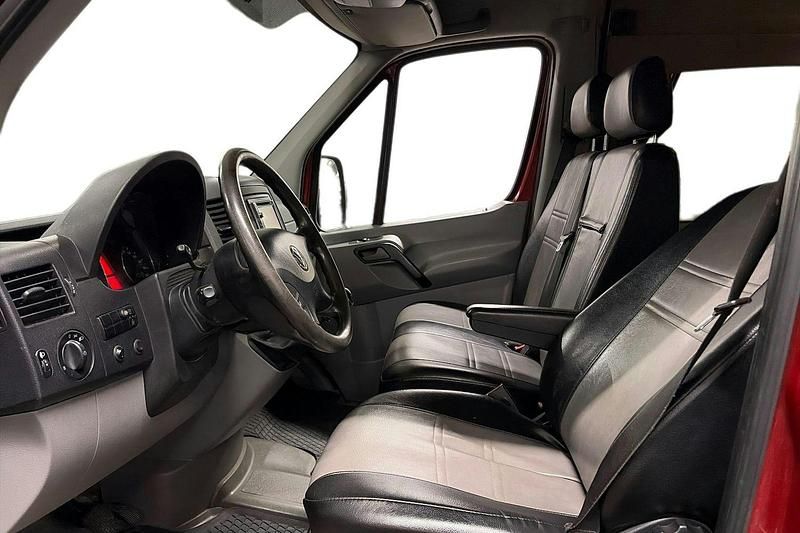 Käytetty VW Crafter Pro 161 HP (118 kW) 2014 Punainen Van