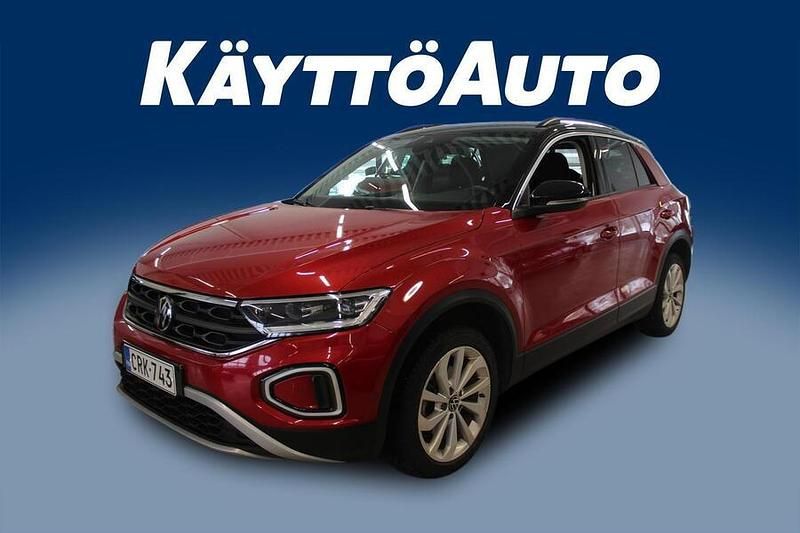 Käytetty VW T-Roc Comfortline 110 HP (80 kW) 2023 Punainen Katumaasturi