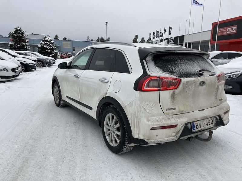 Käytetty Kia Niro 105 HP (77 kW) 2019 Katumaasturi
