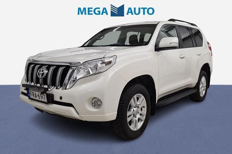 Käytetty Toyota Land Cruiser Active 177 HP (130 kW) 2016 Valkoinen Katumaasturi