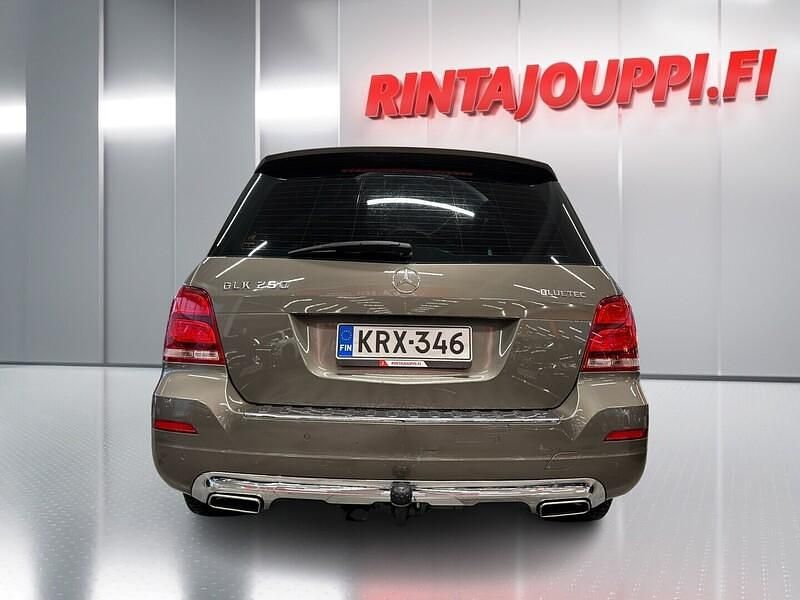 Käytetty Mercedes GLK250 Business 204 HP (150 kW) 2013 Katumaasturi