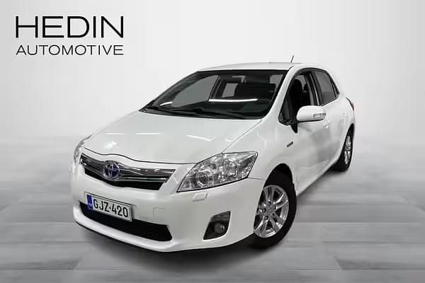 Käytetty Mitsubishi ASX Invite 116 HP (85 kW) 2014 Met. punainen Katumaasturi